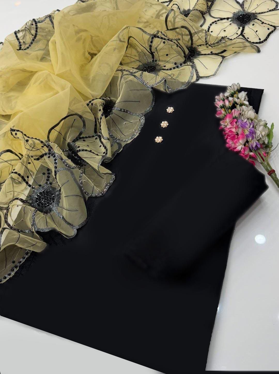 Cutwork Heavy Glitter Oil Paint with katan silk