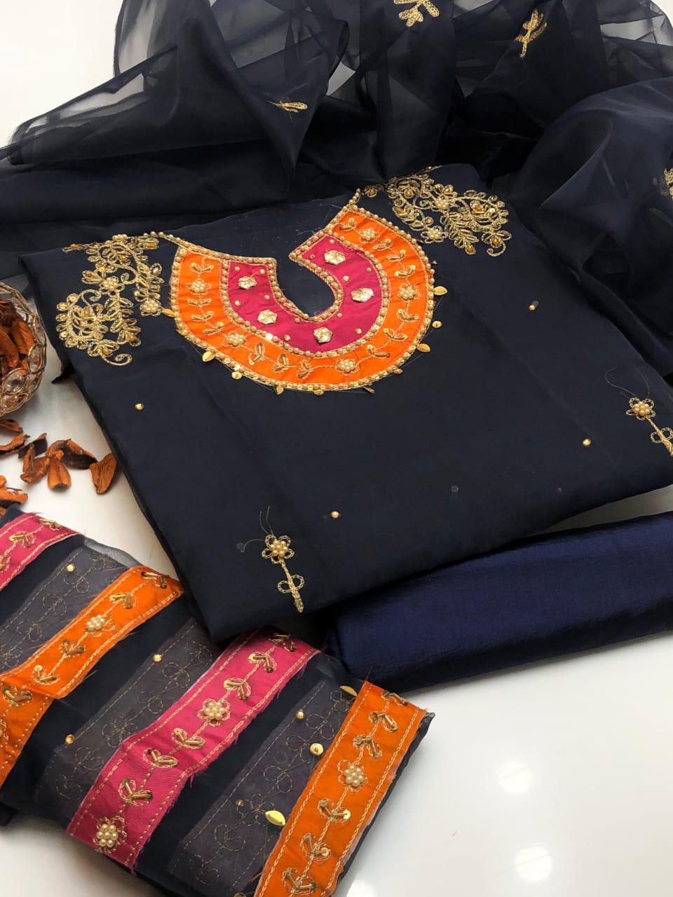 PREMIUM PARTYWEAR COLLECTION - Black