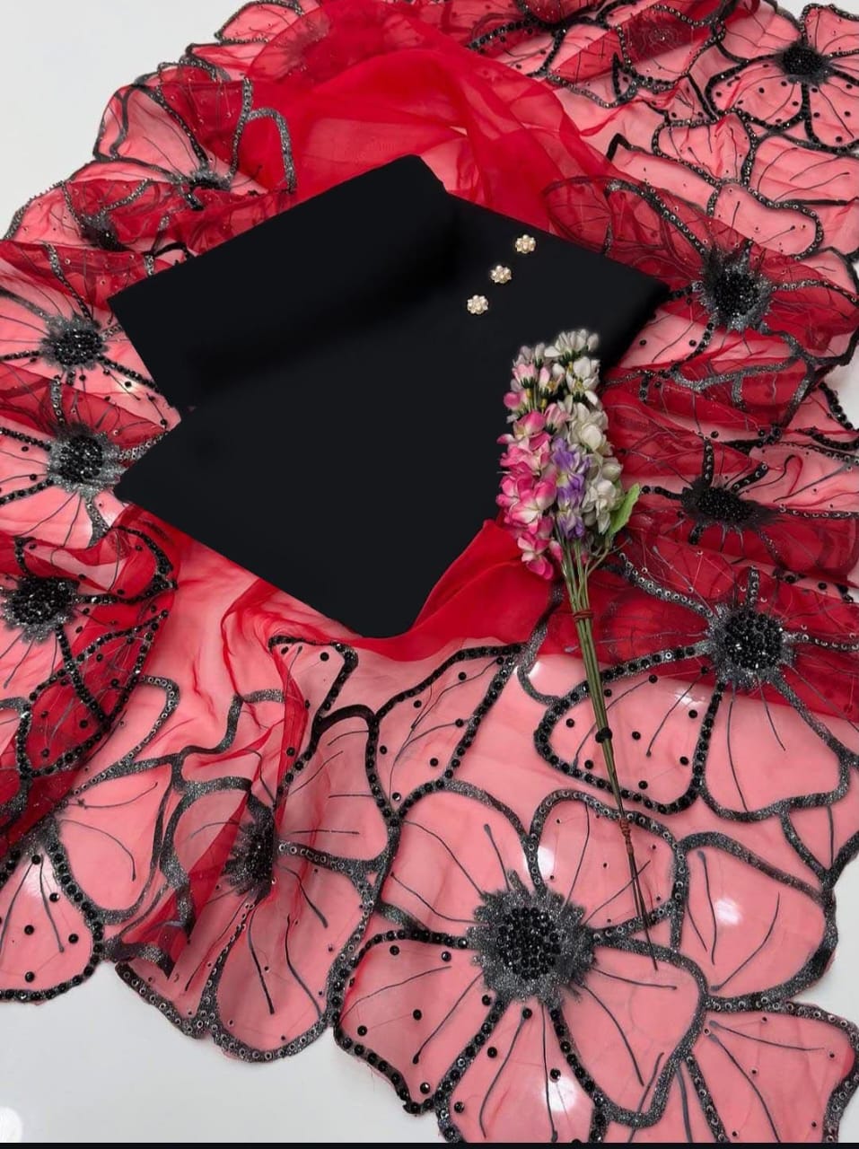 Cutwork Heavy Glitter Oil Paint with katan silk