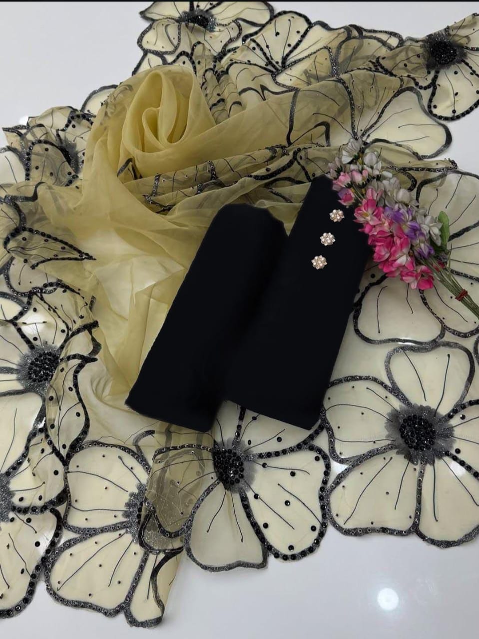 Cutwork Heavy Glitter Oil Paint with katan silk